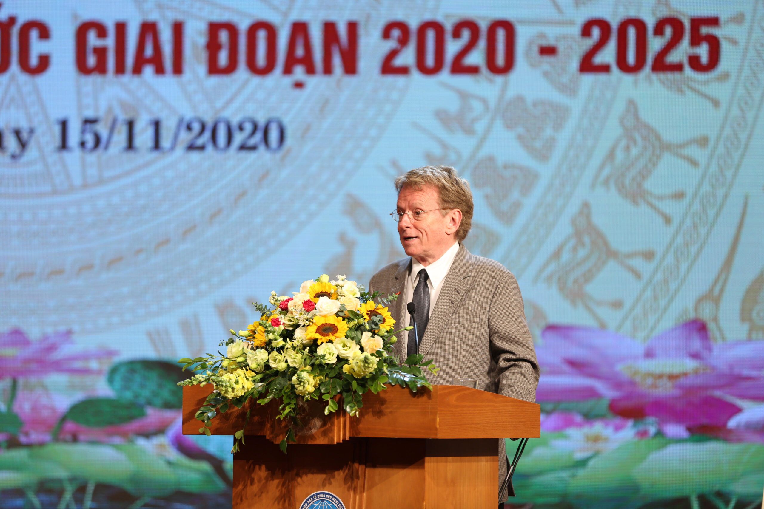 President of road safety charity speaks at Vietnam Union of Friendship Organizations’ 70th anniversary event