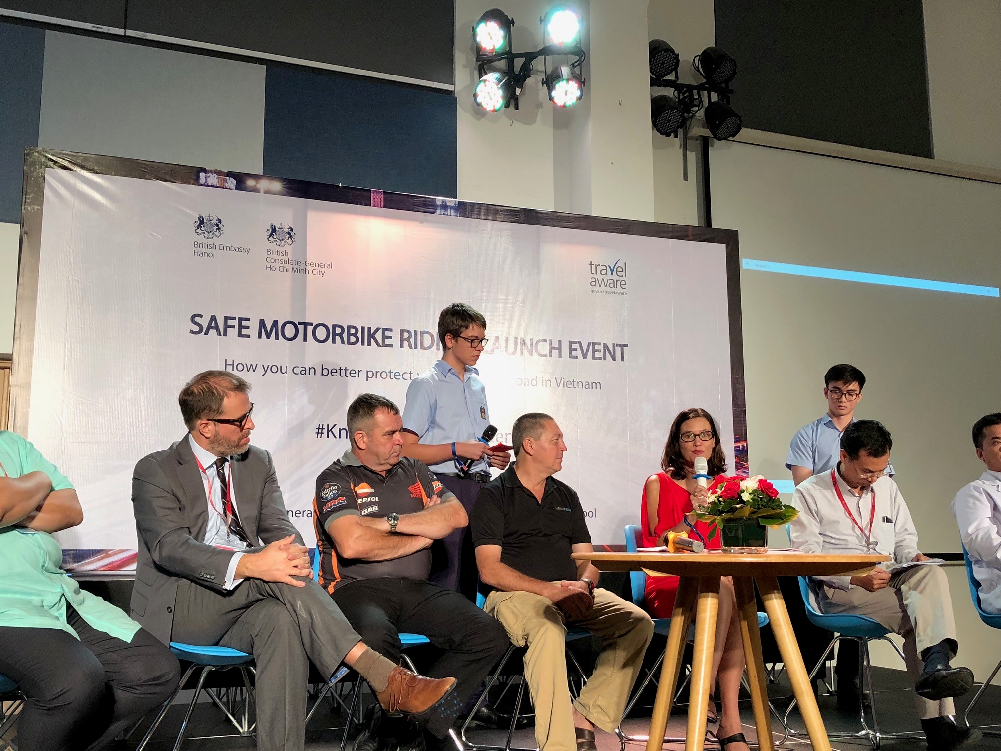 Mirjam Sidik speaking on the panel at the #KnowSafetyNoAccidents launch event.