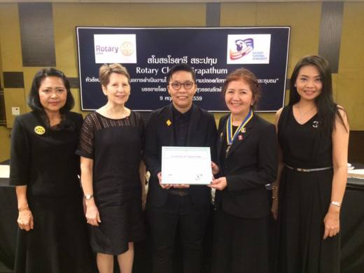 Thailand Country Manager, Oratai Junsuwanaruk (center), with members of the Rotary Club of Srapathum.