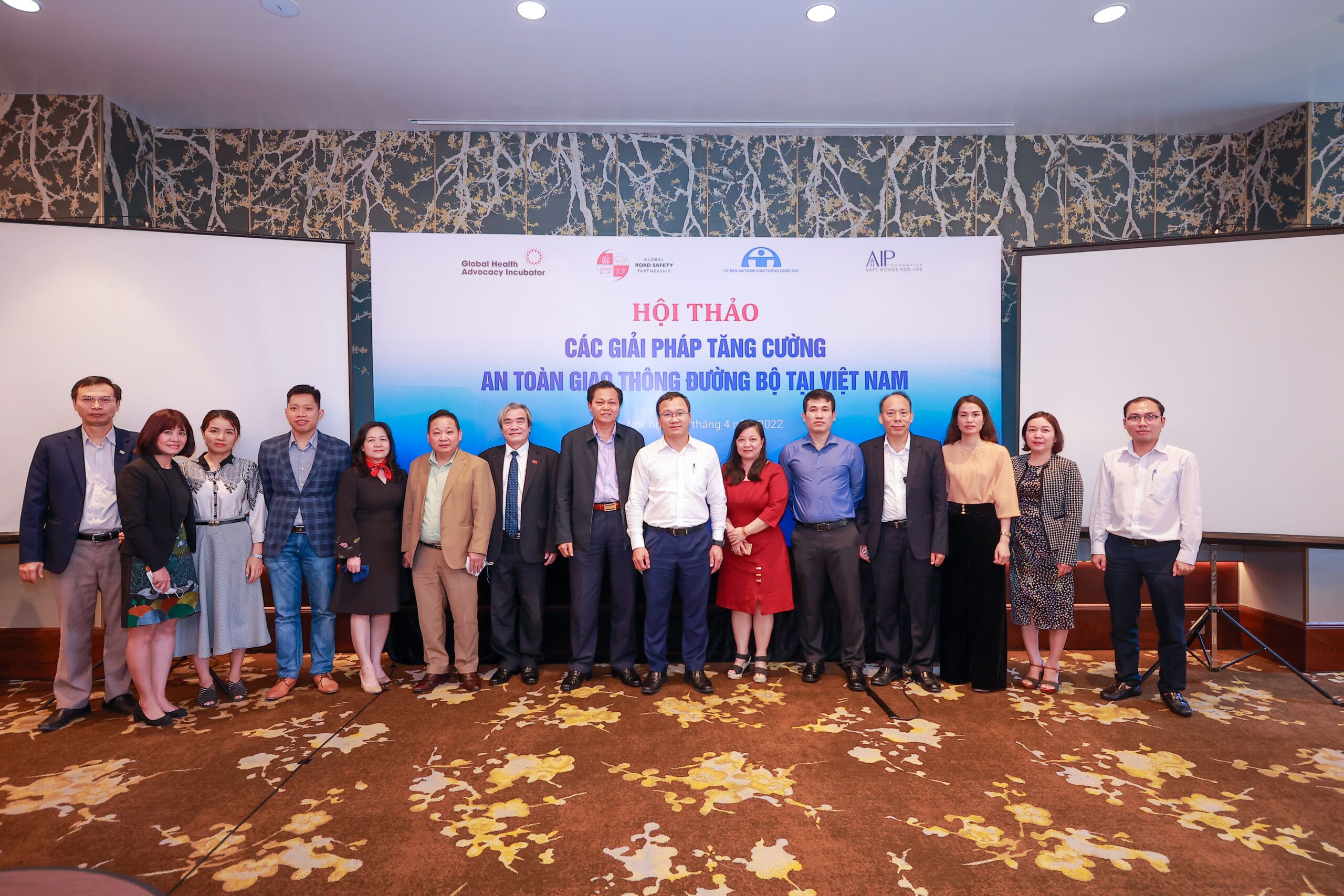 Collaborative workshop held bringing together key legislative agencies to reduce risks and fatalities on roads in Vietnam