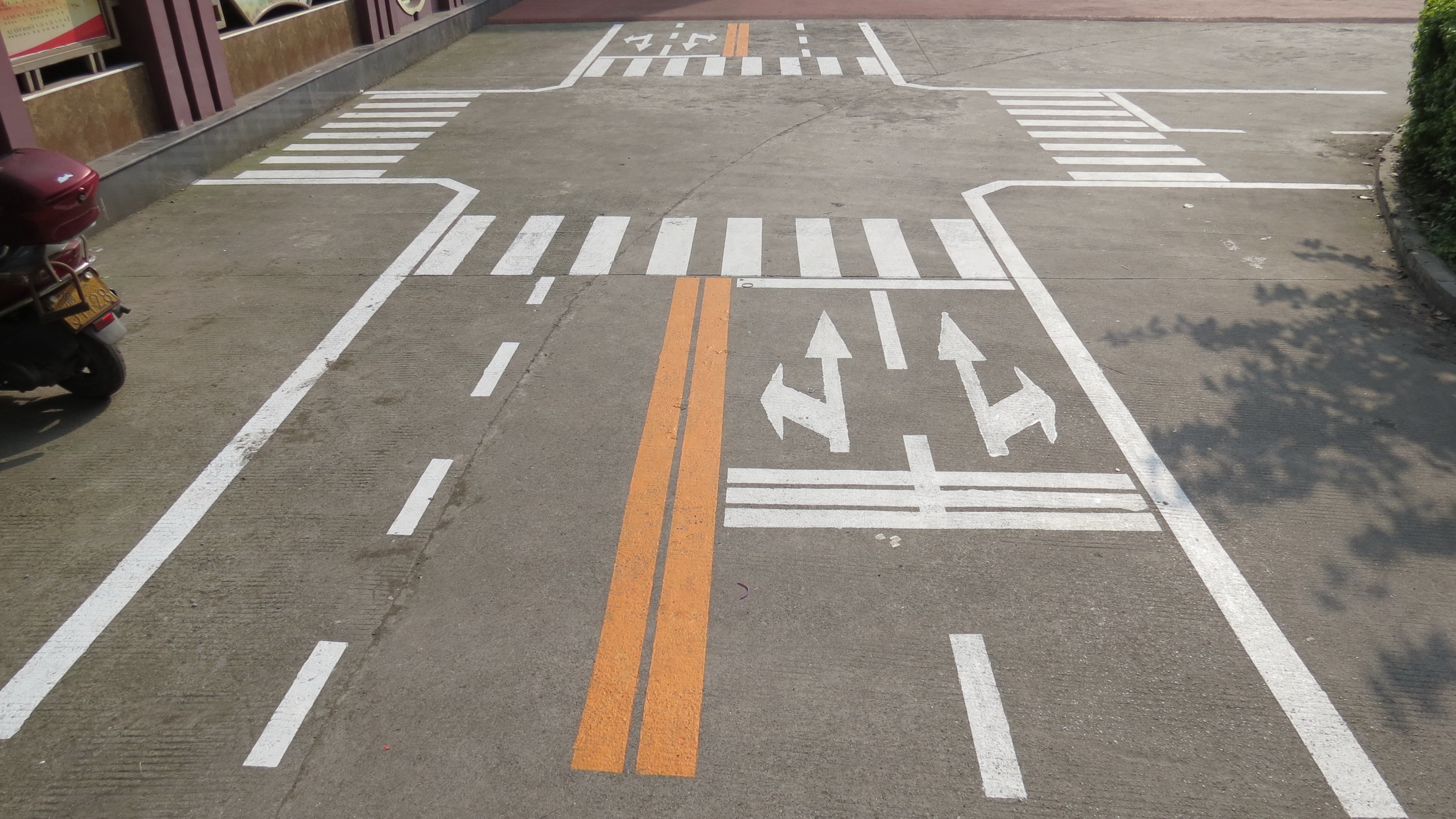 A traffic simulation corners at a Walk Wise program school in Kai Zhou District.