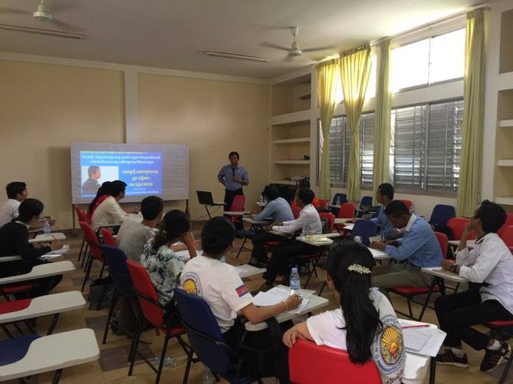 Media and Communication Expert Chhay Sophal trains student ambassadors on how to effectively utilize social media and the news media to raise awareness.