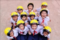 Johnson; Johnsons third helmet donation ceremony takes place in Dong Nai Province
