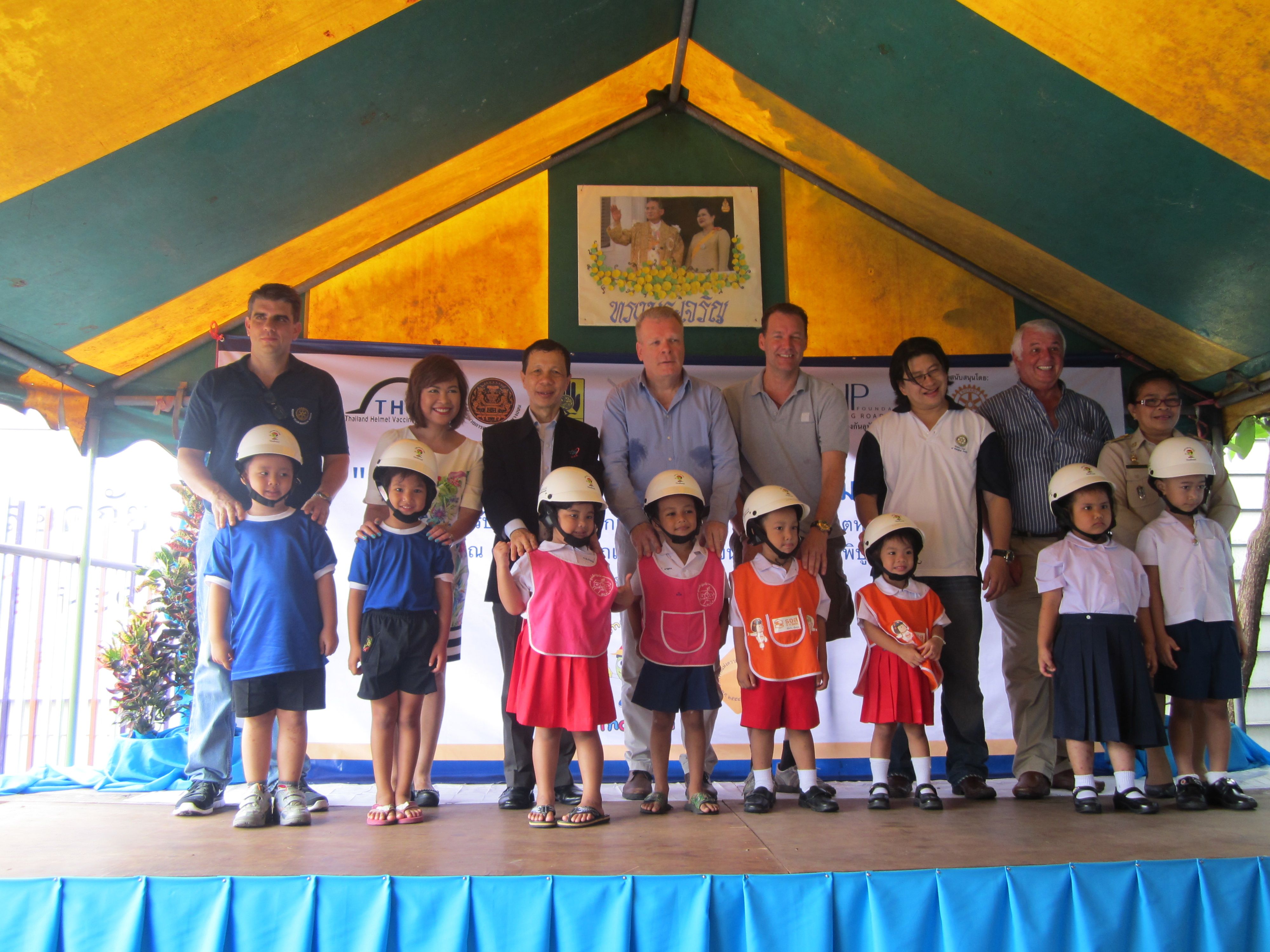 Low-income students receive over 200 helmets from Helmets for Kids and The Rotary Club of Bangkok South