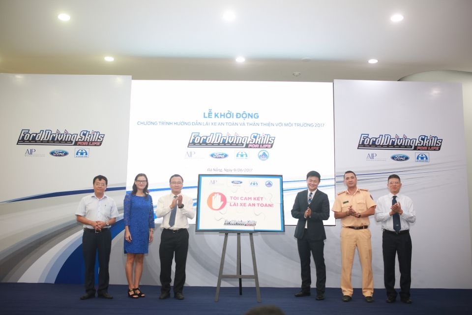 AIP Foundation’s CEO, Mirjam Sidik (left), joins representatives from Ford Vietnam and government officials during the Driving Skills for Life kick-off event in Da Nang, Vietnam.