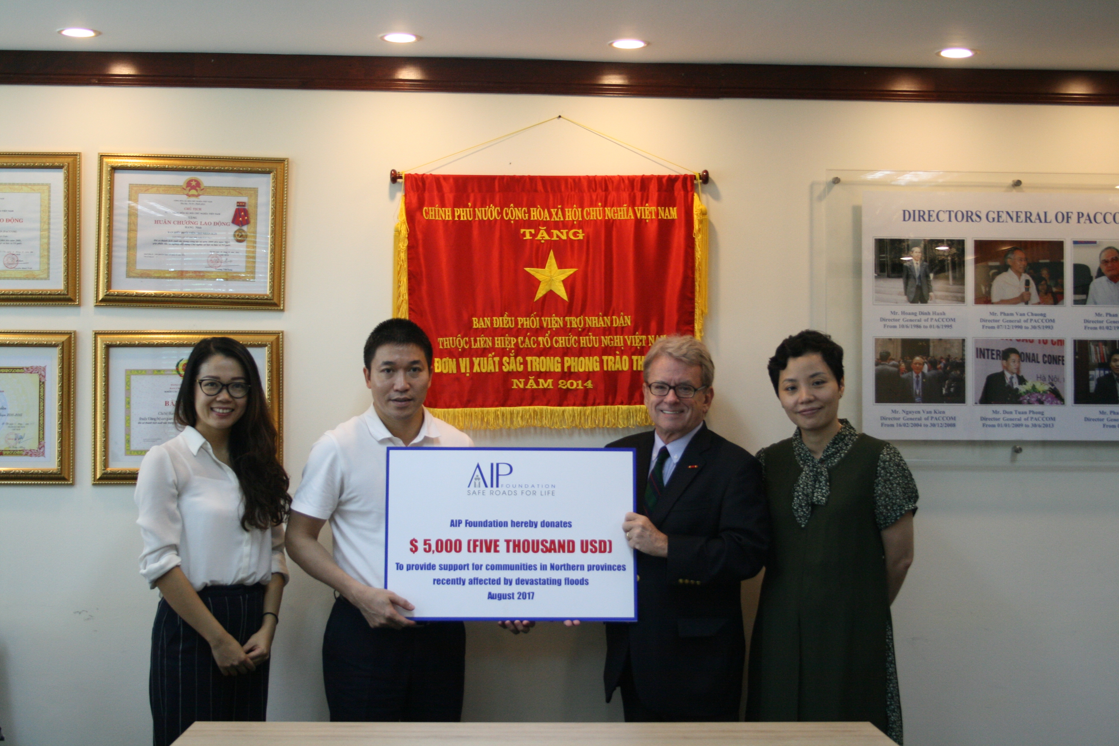 (From left) Diep Dao of AIP Foundation; Mr. Phan Anh Son, Director General of PACCOM; Greig Craft, President and Founder of AIP Foundation; and Ms. Pham Anh Dao, Deputy Director of PACCOM cum Director of North American Desk, during the handover meeting for AIP Foundation’s donation.