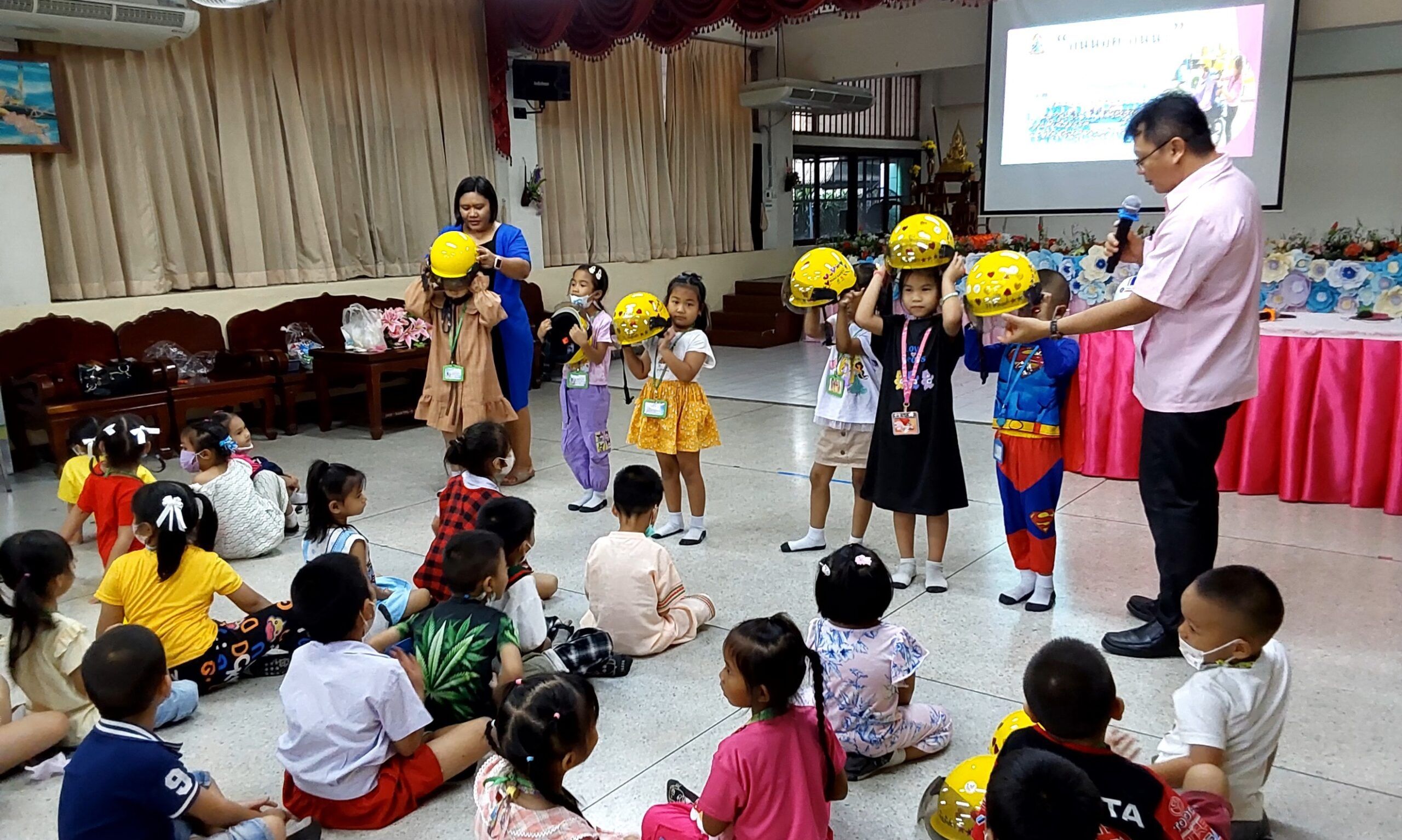 Helmets for Kids program Thailand: Students enjoy interactive learning activities on road safety in Bangkok