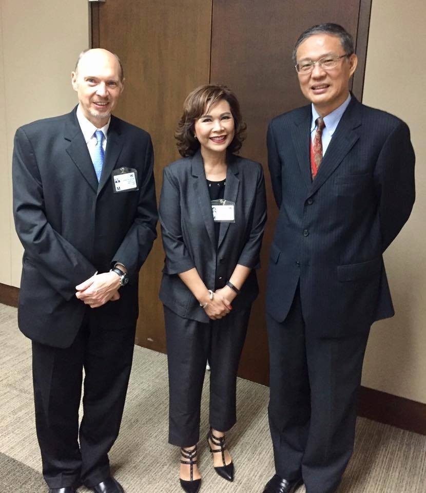 AIP Foundation Thailand Chairperson Ms. Ratanawadee H. Winther with fellow road safety experts at the UNESCAP advisory meeting.