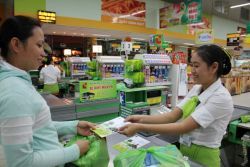 Big C Supermarket Chain takes part in the child helmet campaign