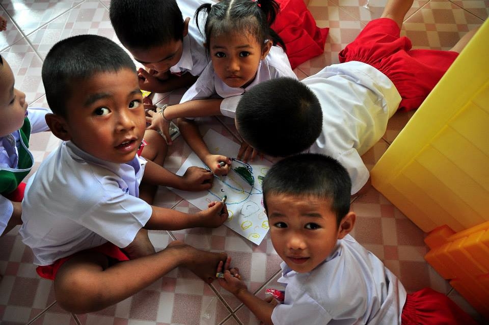 Helmets for Kids sponsored by the Rotary Club of Bangkok South organizes non-class activities for two preschools in Thailand