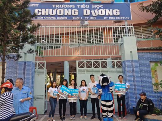 Safe Walking Squads greeting parents at the school gates.
