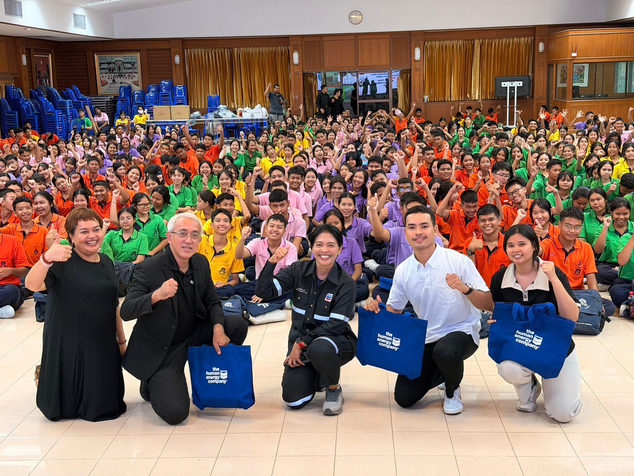 Over 600 Grade 10 students participated in the Road Safety Week's special Carbon Footprint training.