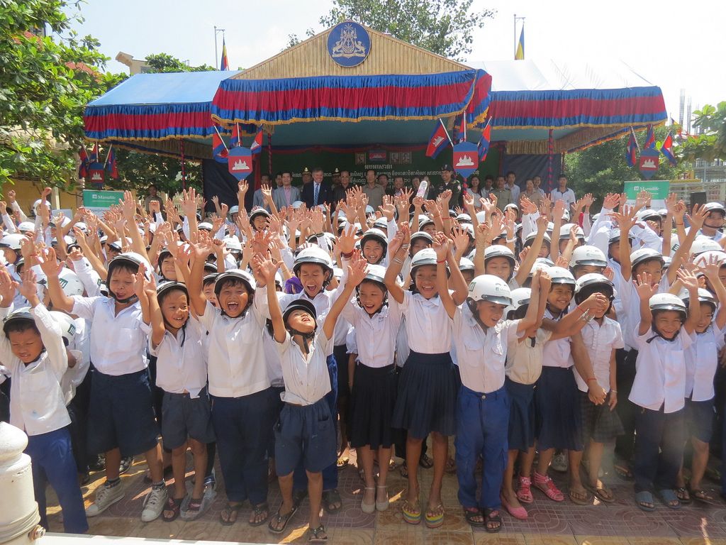 Manulife Cambodia PLC donates 647 helmets to Wat Preah Put Primary School through Helmets for Families