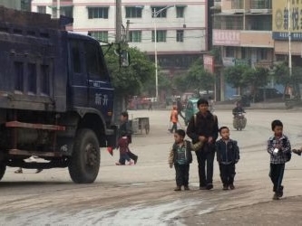 In China, AIP Foundation and natural gas project lay the ground work for a new child pedestrian safety project