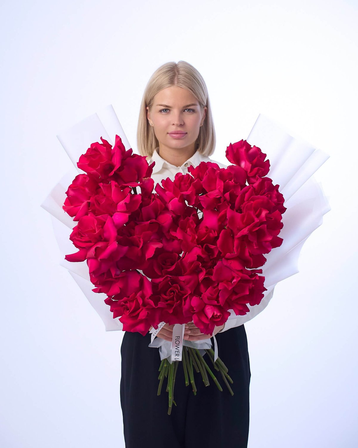 букет из 25 роз Pink Floyd