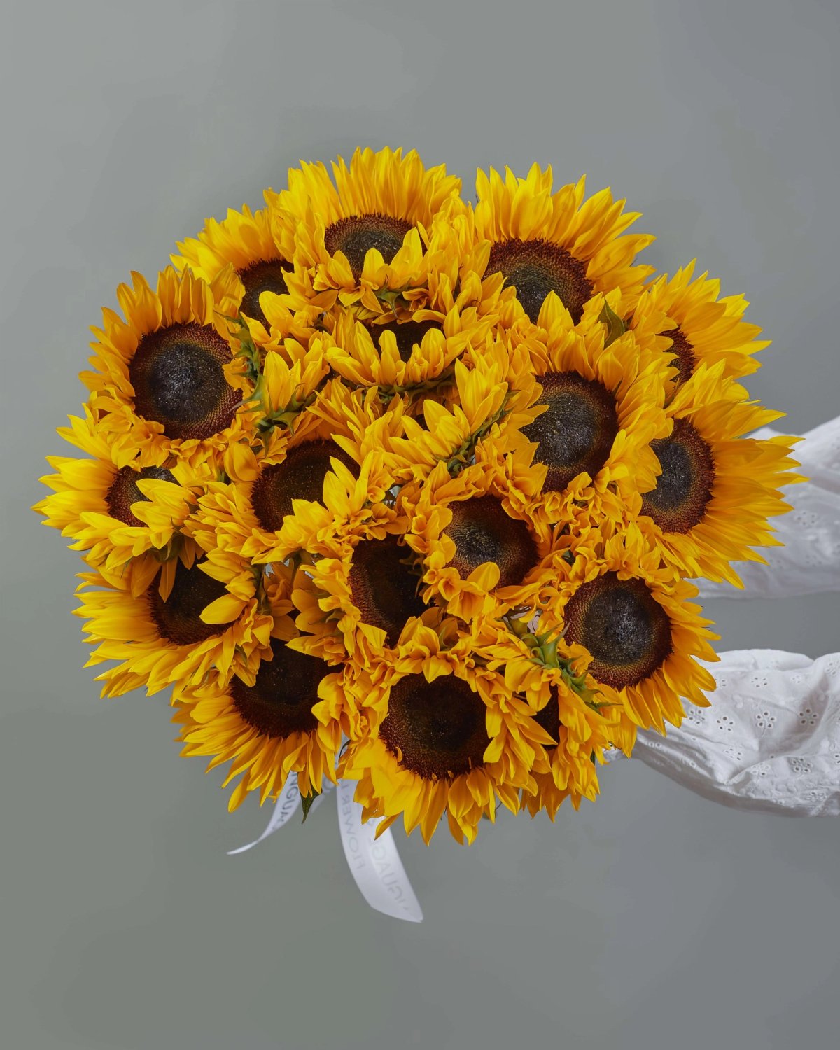 букет из подсолнухов