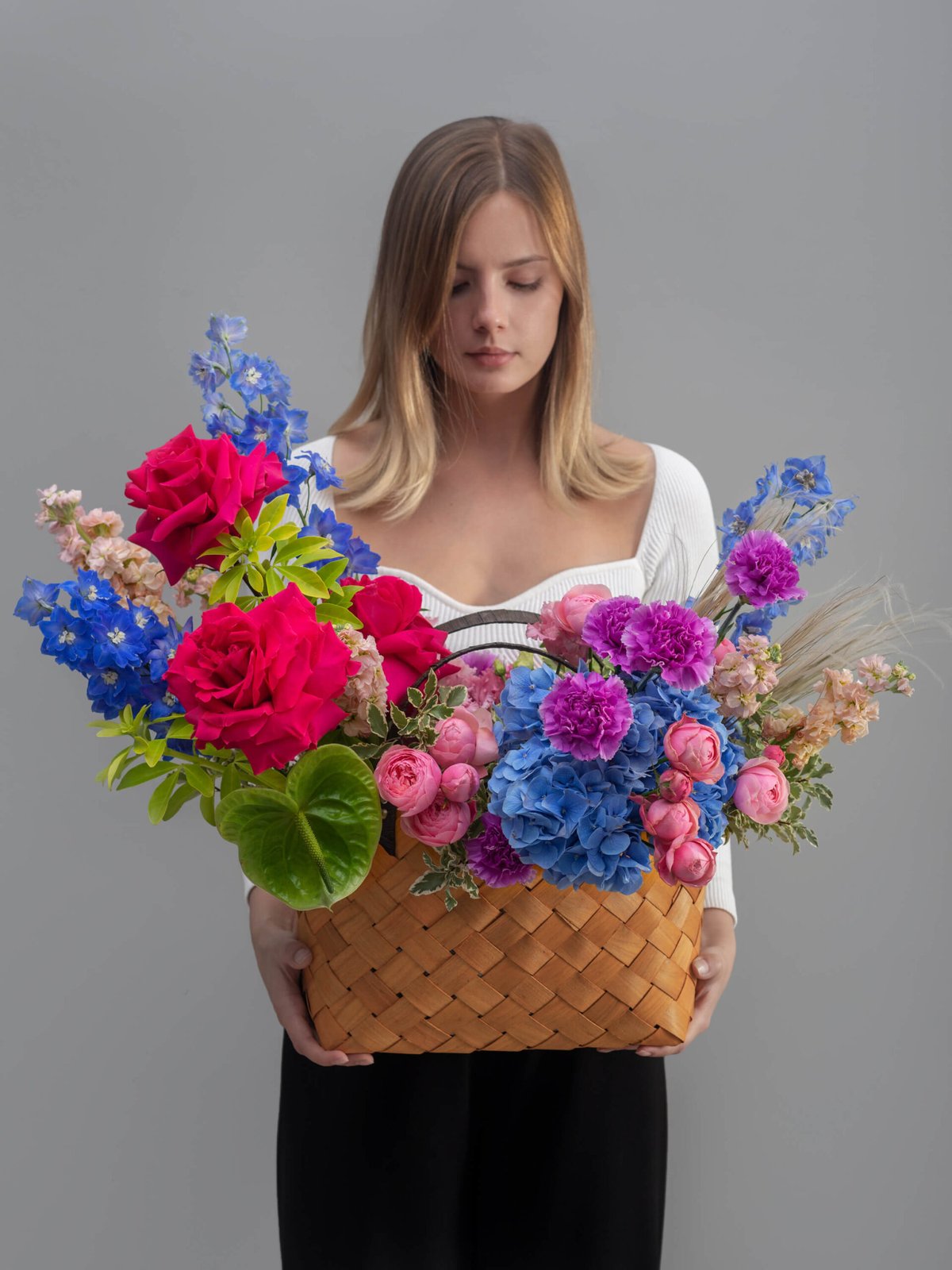 цветочная композиция Colors