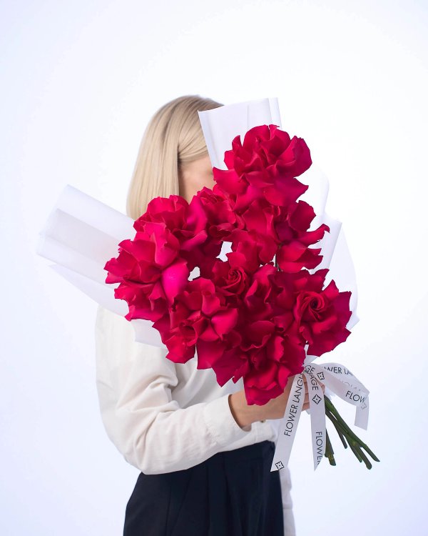 букет из 9 роз Pink Floyd