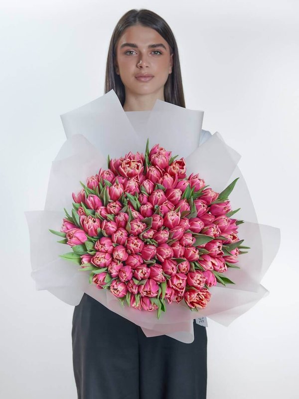 букет из 101 тюльпана Coral