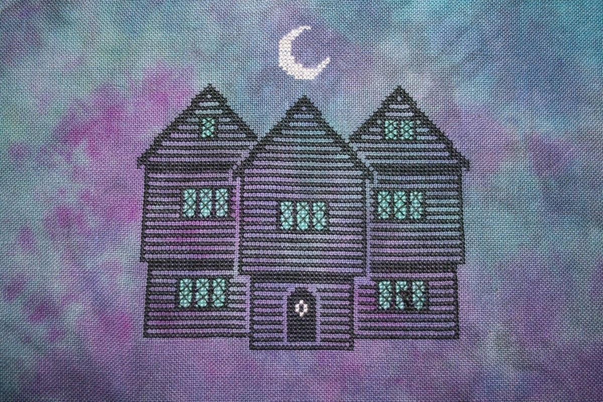 Stitching Cross Stitch Patterns · Wild Violet Cross Stitch