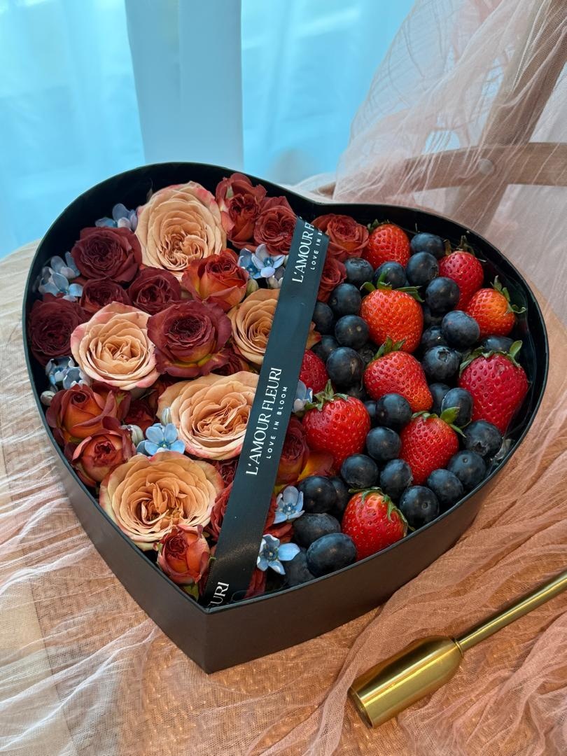 Berry Amour, view 3