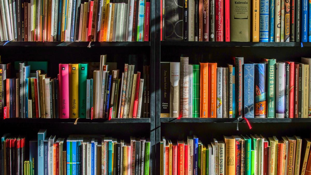 Libri usati o nuovi? Pro e contro per ogni fascia scolastica