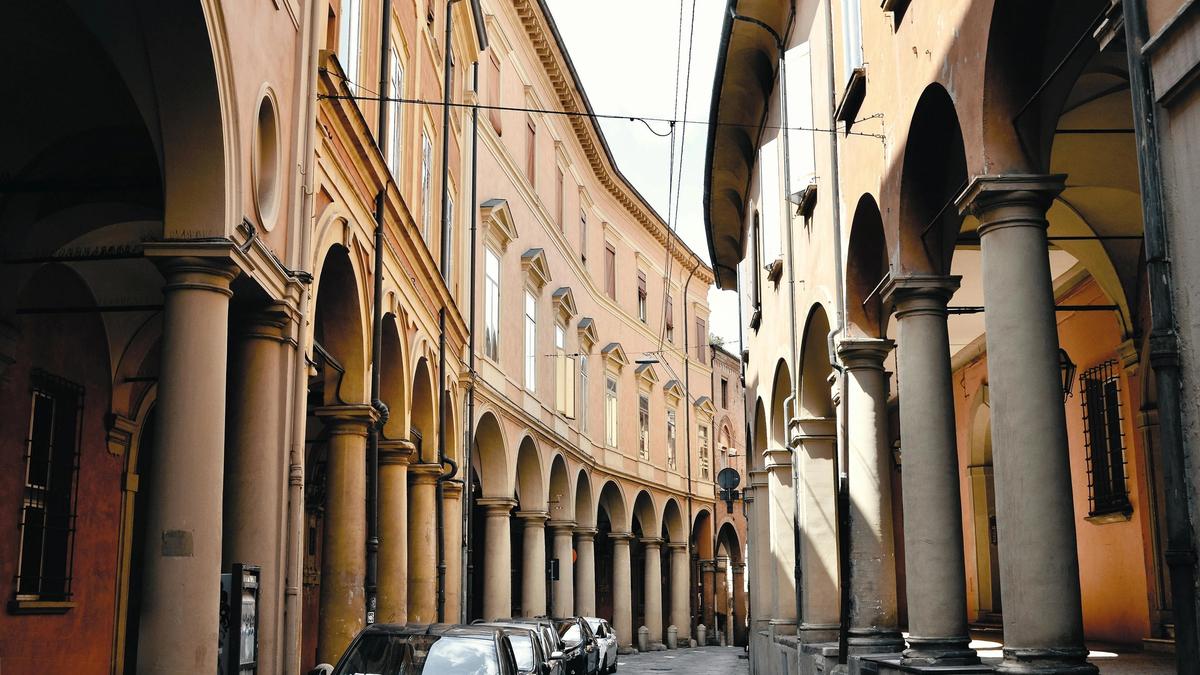 Libri scolastici 2025-2026 per le scuole di Bologna: guida alle adozioni ufficiali