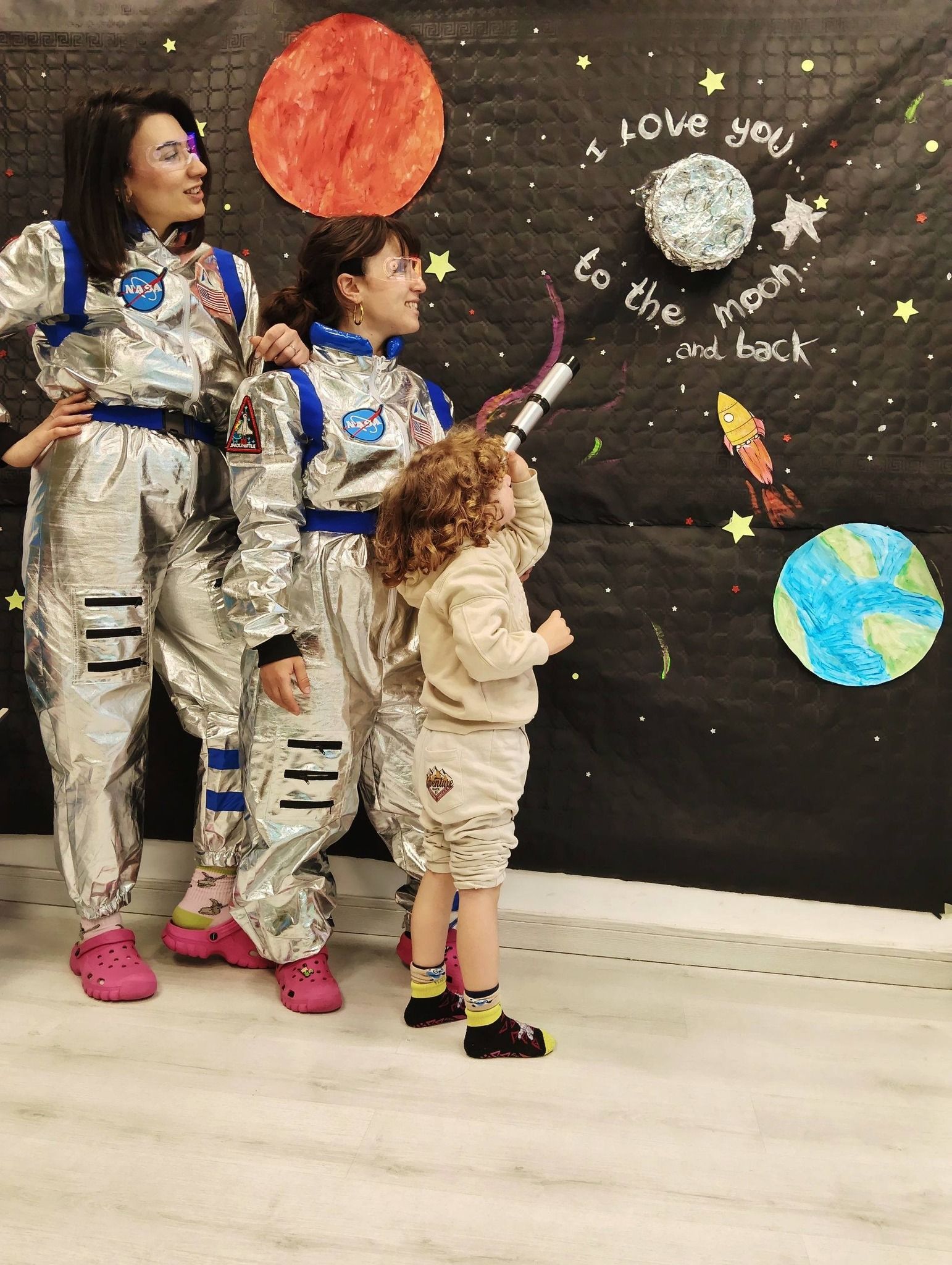 Laboratorio bambini | Artemis 2 – Missione intorno alla Luna 