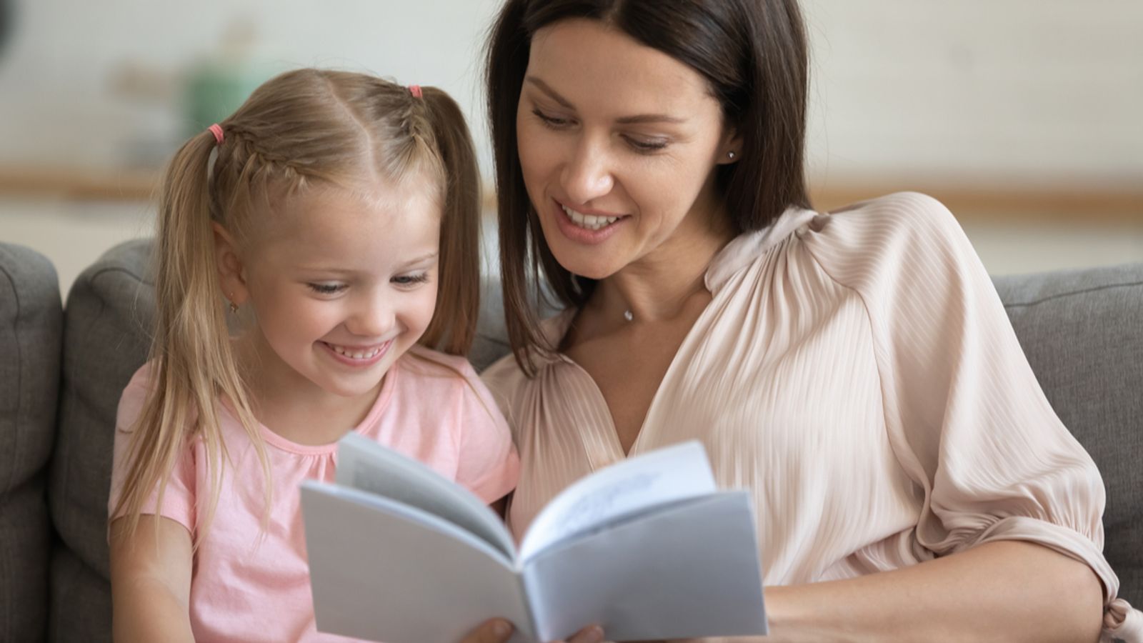 5 Great Tips for Getting Your Children to Read