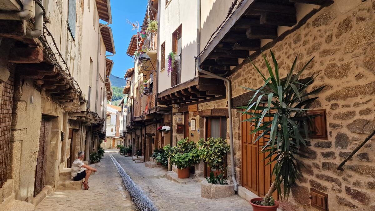 San Martín de Trevejo's balcón corrido