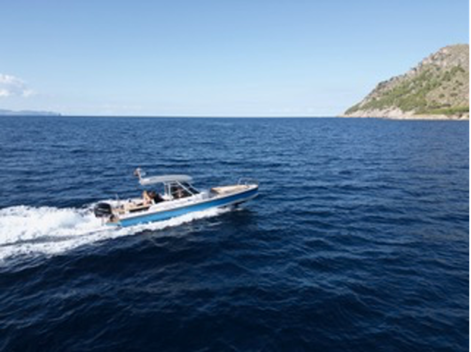 Axopar 28 T-Top