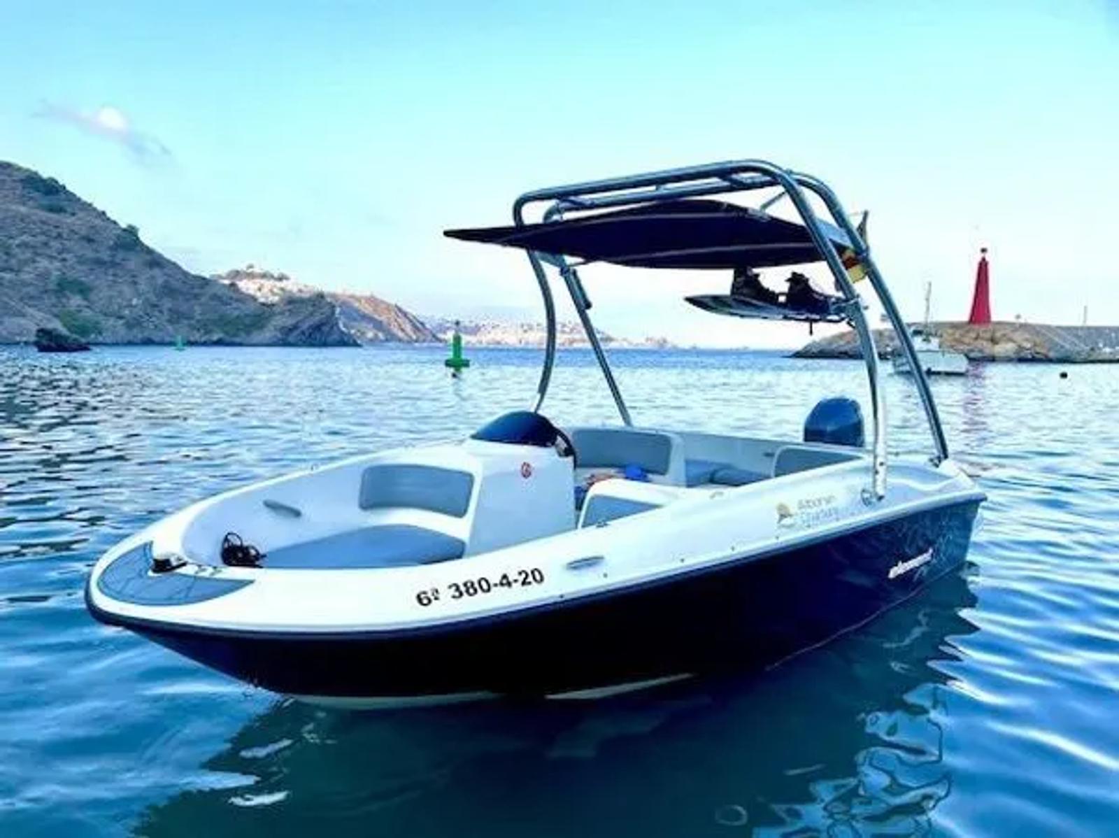 Bayliner E5