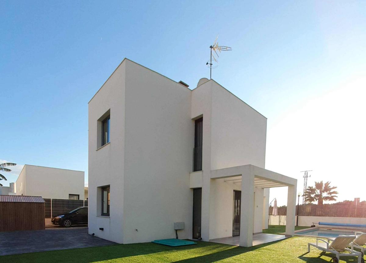 Villa with private heated pool in Can Picafort