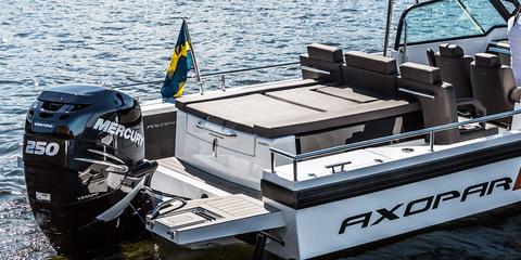 Axopar 28 Brabus Line Sun Top, photo 5