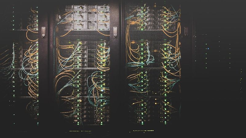 Сетевая инфраструктура ЦОД — кабельные системы обеспечивают пропускную способность облачных сервисов