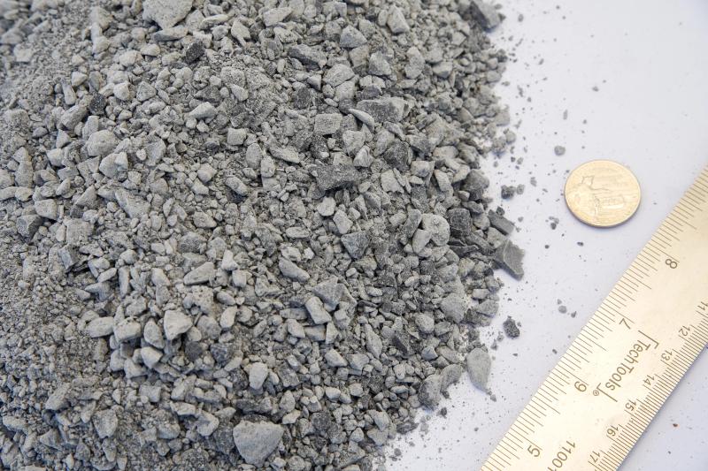 8910 Limestone Gravel