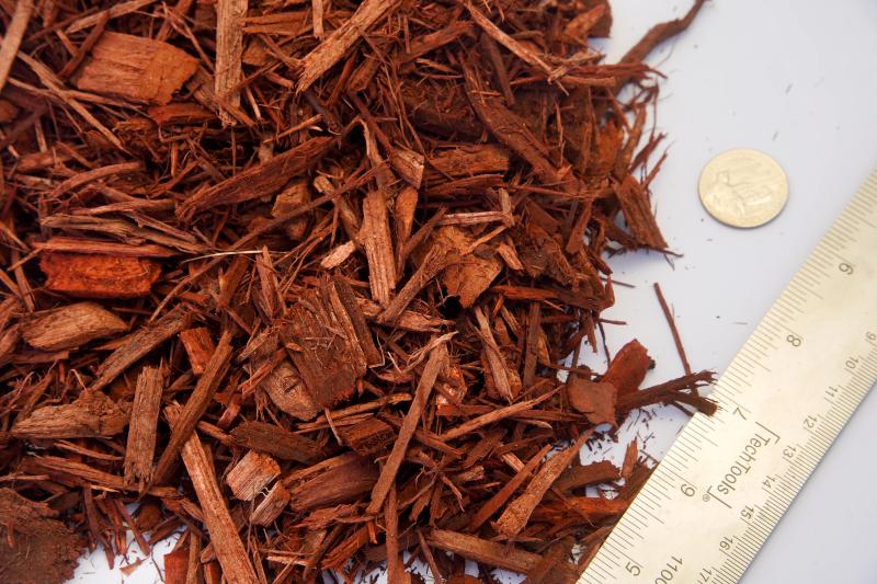 Red Hardwood Mulch