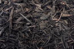 Black Hardwood Mulch thumbnail 2