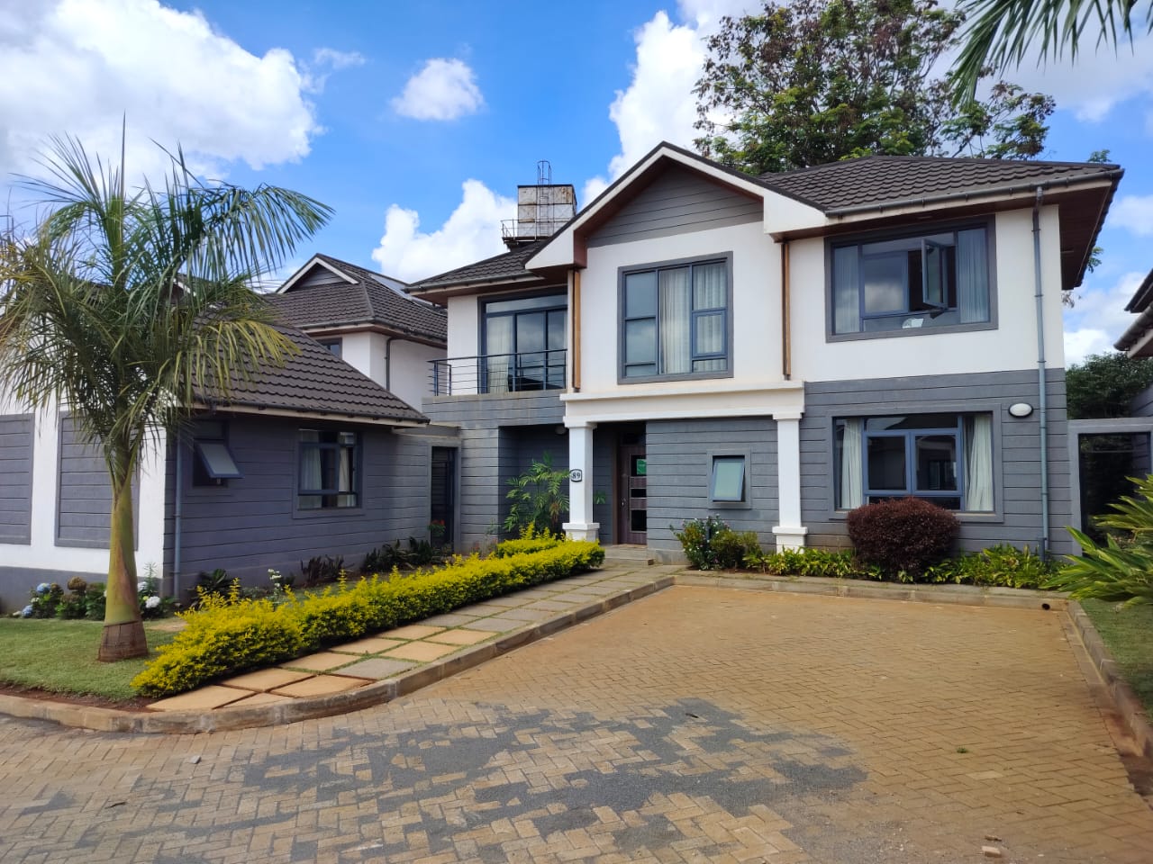 FIVE STAR PARADISE - Image 2