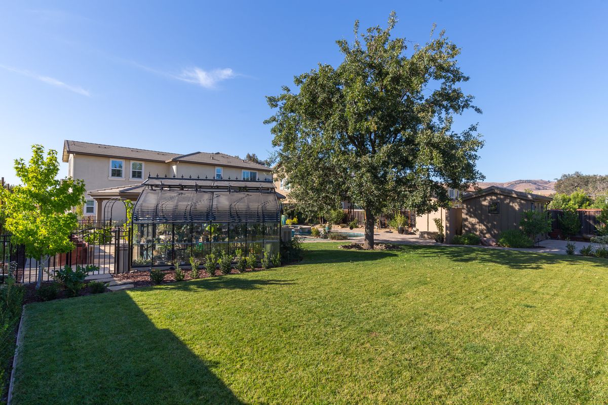 Morgan Hill | Backyard Oasis · photo 9