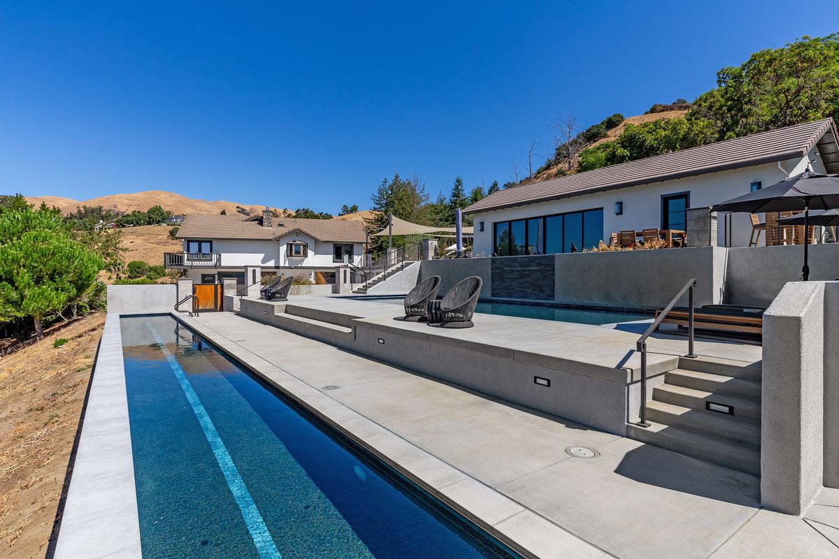 Alum Rock | Hillside, Pool House, Swimming Pools, Hardscape & Softscape · photo 22