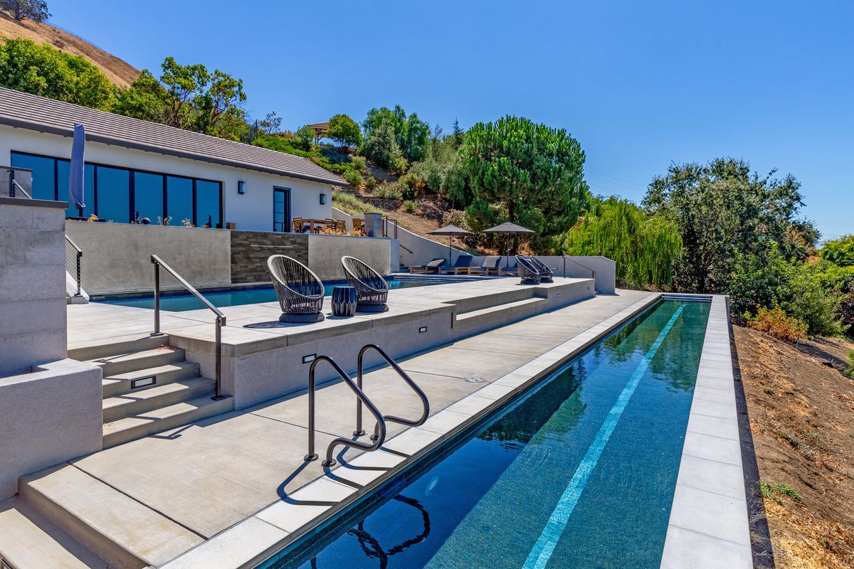Alum Rock | Hillside, Pool House, Swimming Pools, Hardscape & Softscape · photo 21