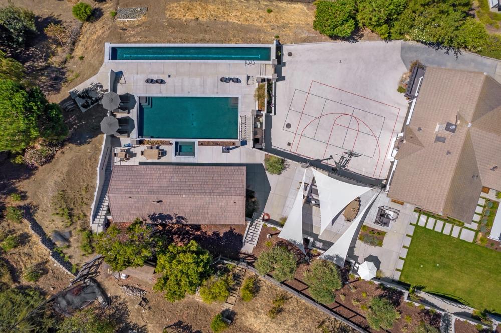 Alum Rock | Hillside, Pool House, Swimming Pools, Hardscape & Softscape — photo 39