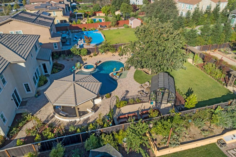 Morgan Hill | Backyard Oasis — photo 3