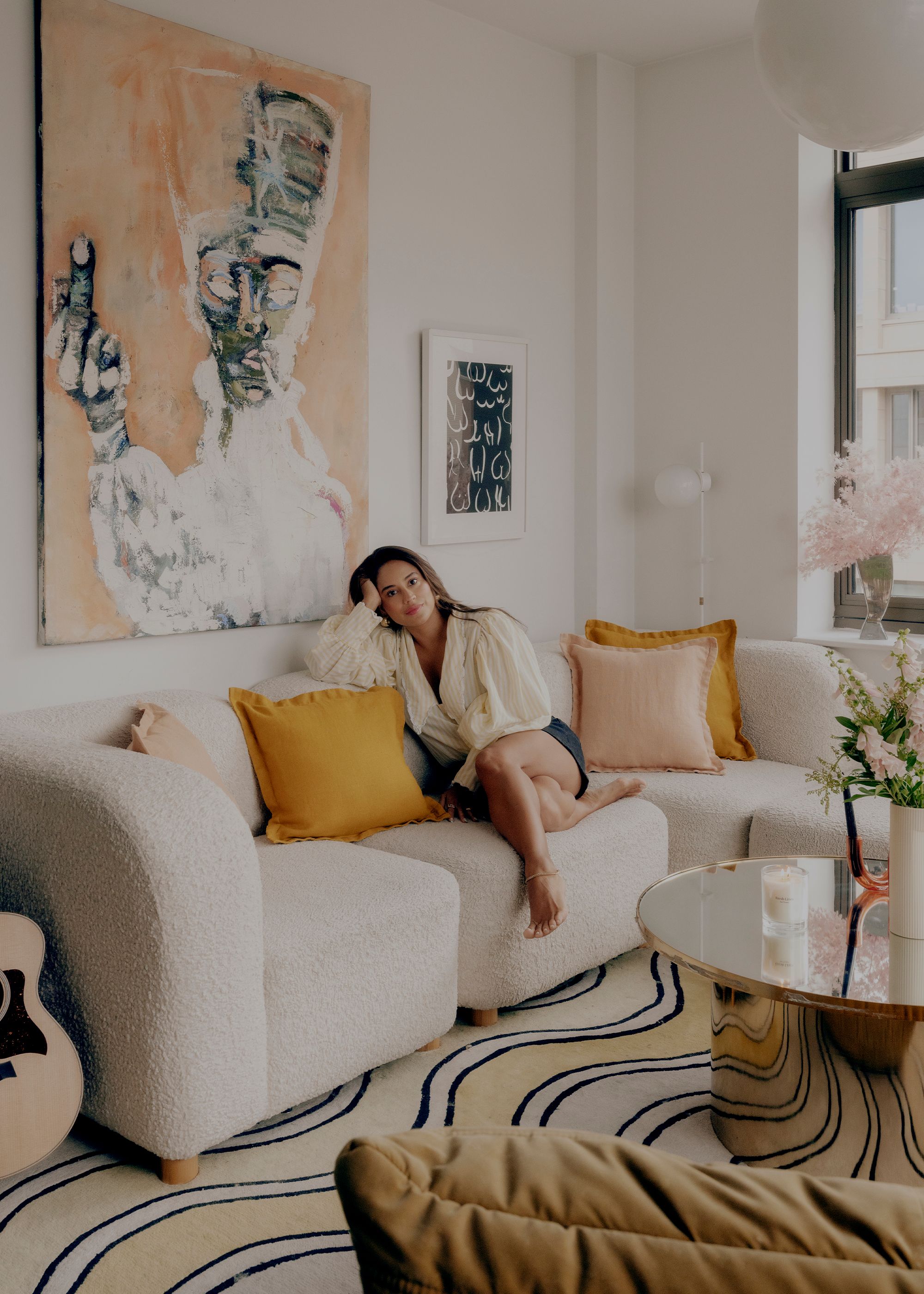Inside Entrepreneur Cyndi Ramirez's Chill Apartment in New York City ...