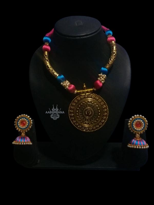 Handmade Silk Thread Jewelry Set