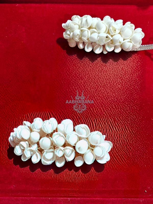 The Nitya Jasmine Clip