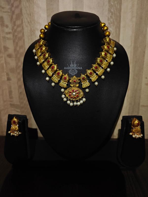 Antique Gold Pearl Choker Set - Traditional Floral Necklace & Stud Earrings