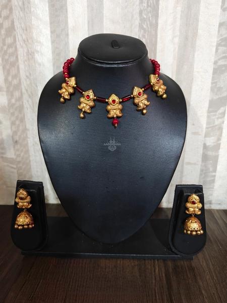 Maroon & Gold Choker set