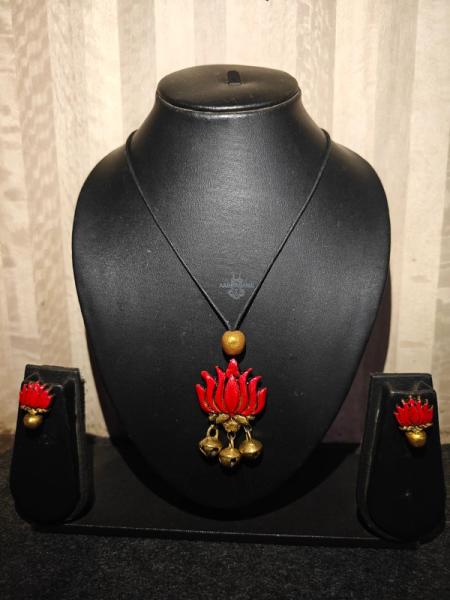 Lotus-Brass Bell Beads with Studs